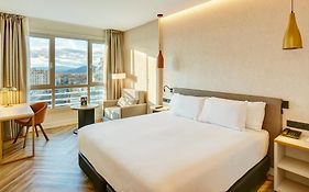 Leonardo Hotel Granada